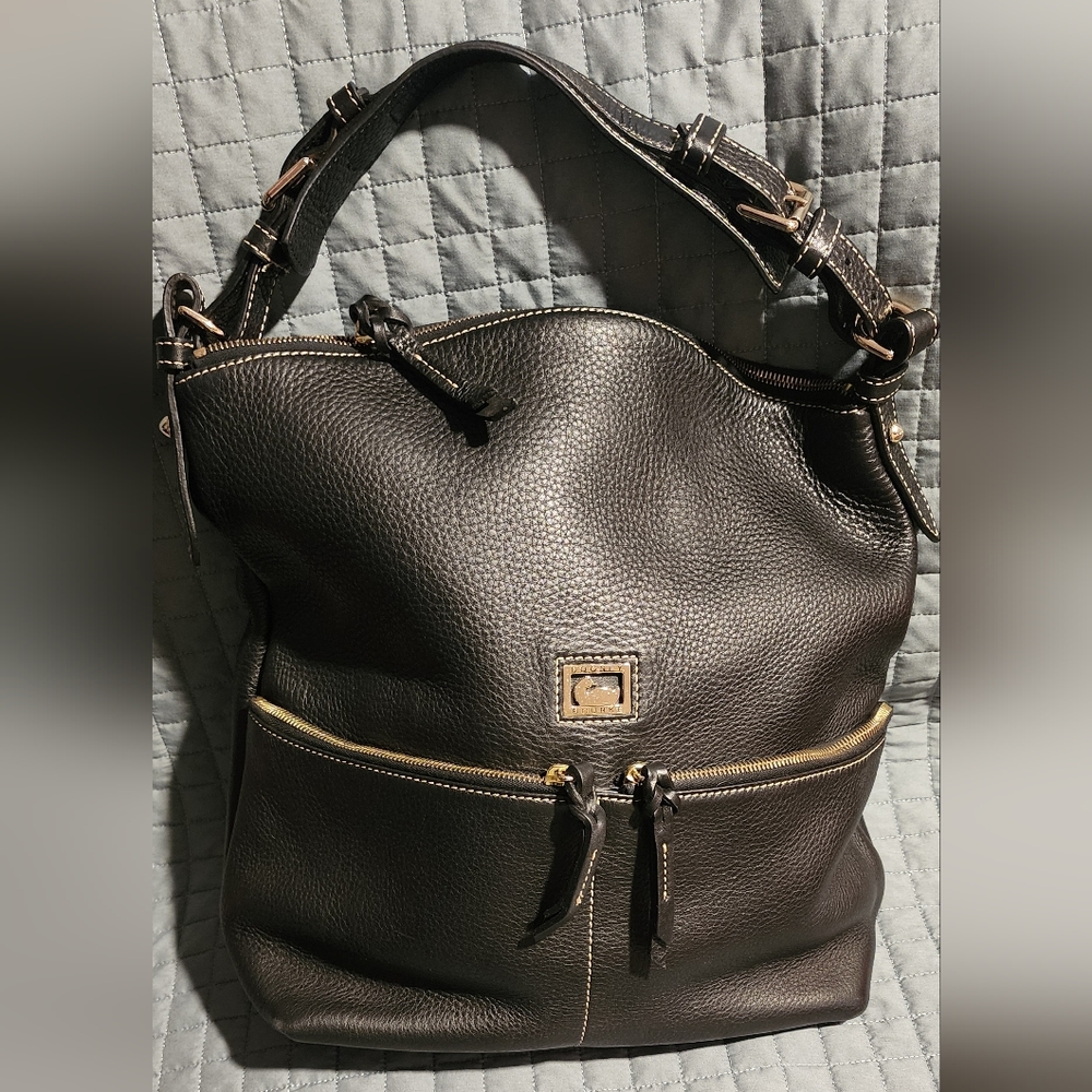Dooney & Bourke Black Dillen Medium Pebble